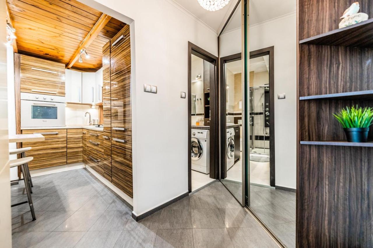 Apartament Z Antresola Przy Rynku Apartment Wroclaw Bagian luar foto